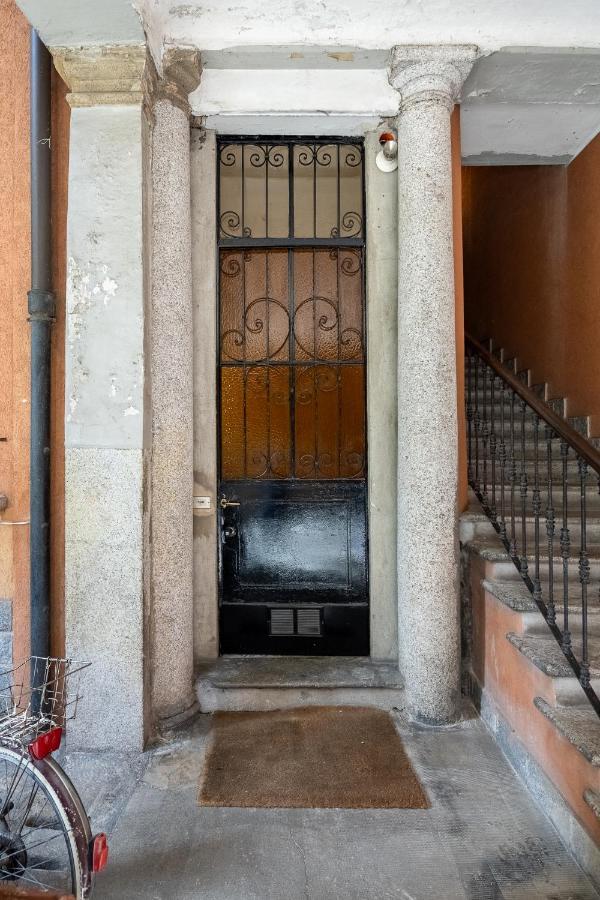 ミラノLoft Duomo Navigli 12 Min A Piediアパートメント エクステリア 写真
